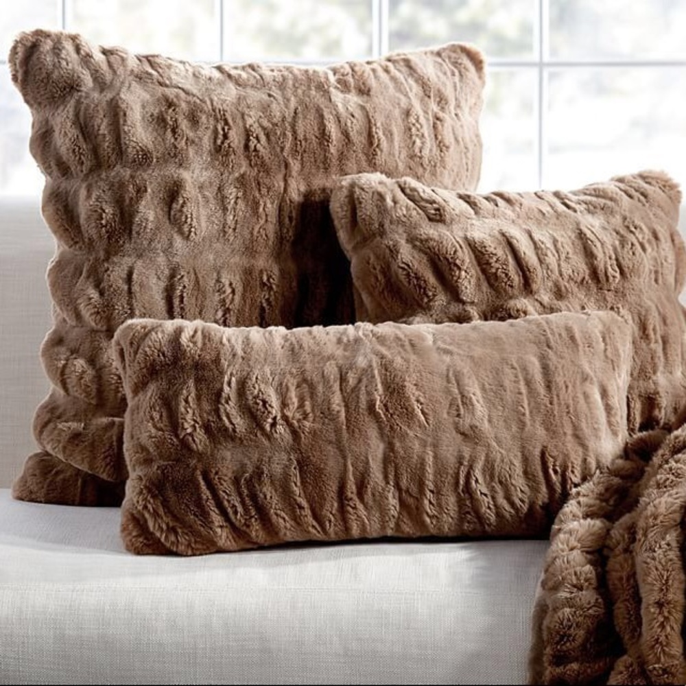 Pottery Barn Faux Fur Ruched Lumbar Pillow Cover